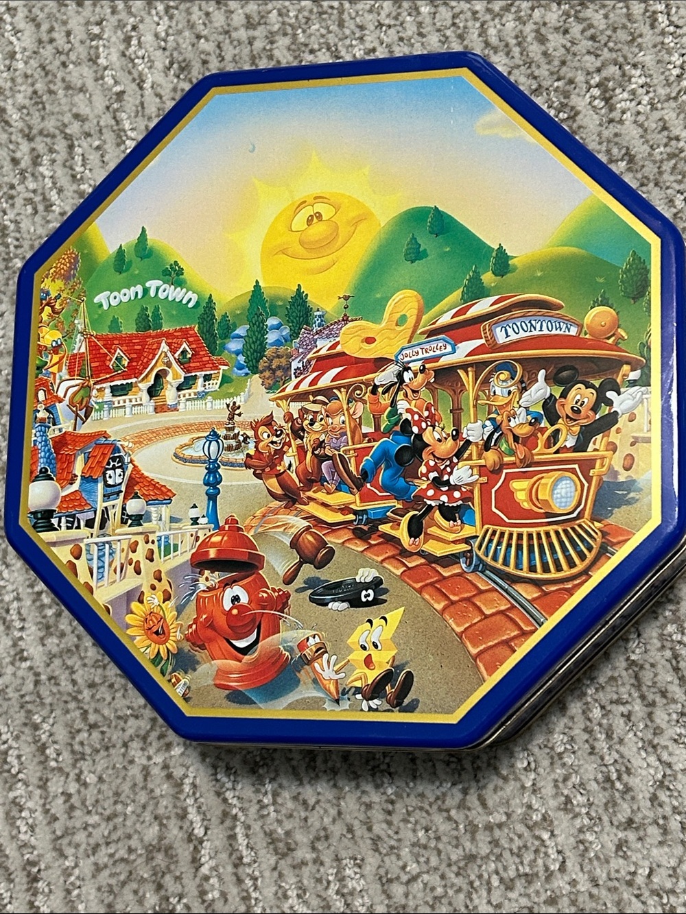 Disney toontown Tin